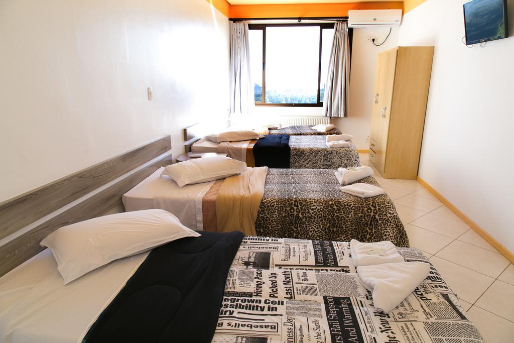Hotel Bemtevi Farroupilha Eksteriør bilde